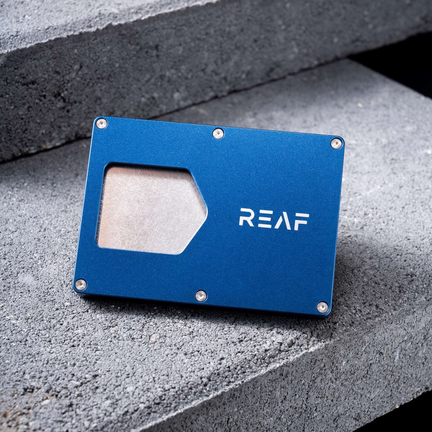 REAF wallet midnight blue, Vorderseite ohne Inhalt